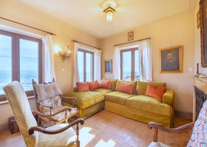 Spacious In With Private Pool Villa