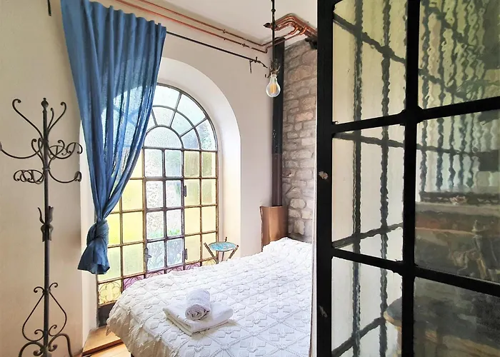 Spacious In With Private Pool